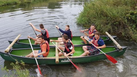 Vals-catmaran varen Dijle Floats