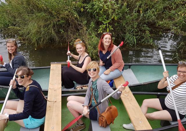 Vals-Catmaran varen op de Dijle