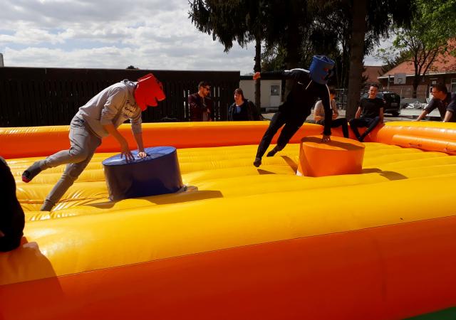 Sportdag op School Secundair Onderwijs bij Dijle Floats