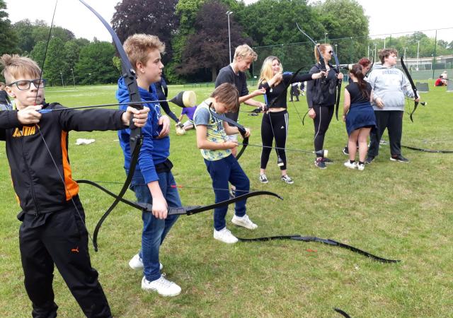 Sportdag Hunger Games bij Dijle Floats