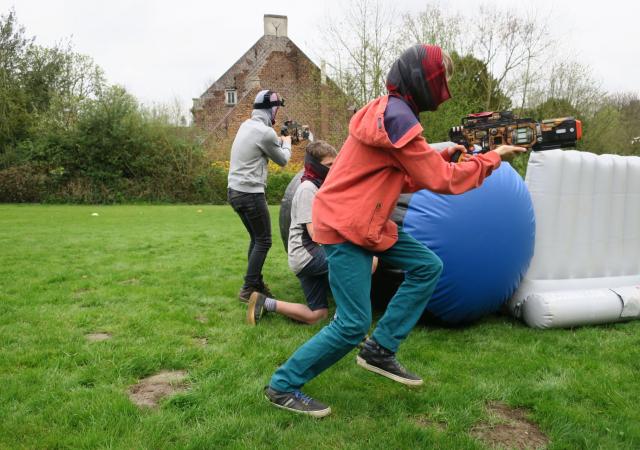 Sportdag Lasertag Games with Dijle Floats