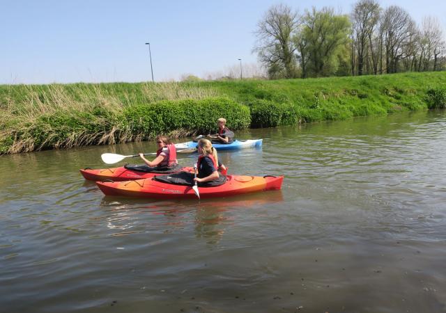 Kayak with Dijle Floats